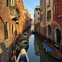 🌊 “Whispers on Water: A Morning in Venice”