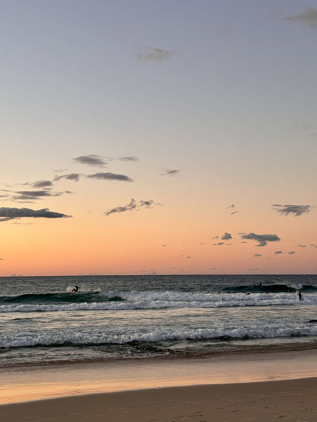 Sunset waves 