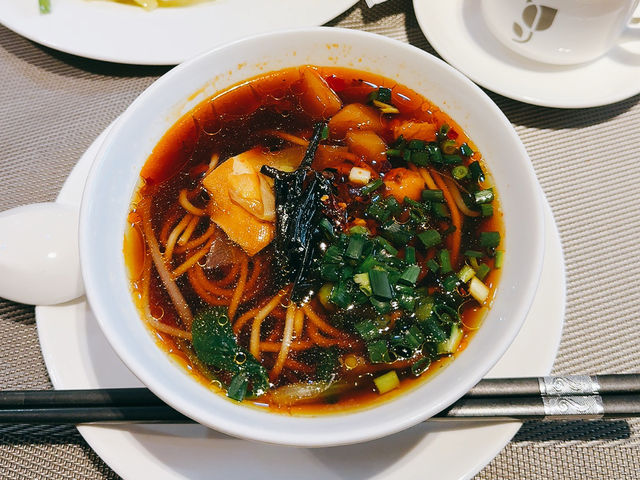 麗怡酒店｜上海火車站正對面，地點佳，早餐很加分！