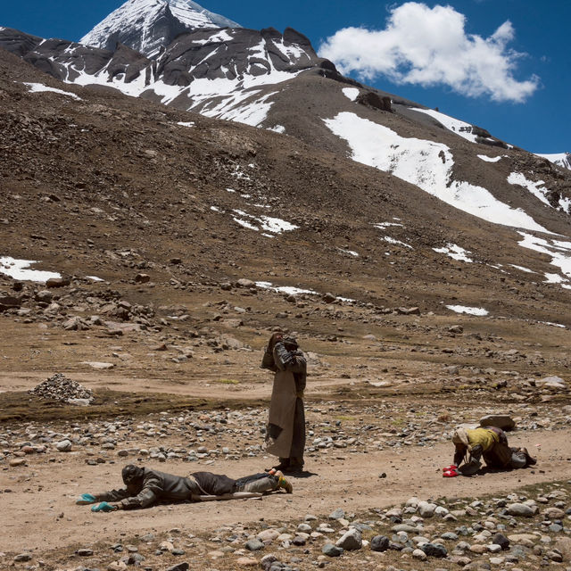 Mount Kailash Spiritual Treckking