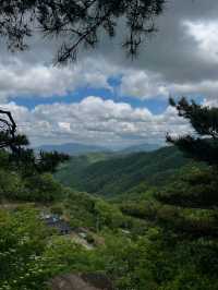 Lotus Peaks & Laid-back Trails, Yeonhwasan