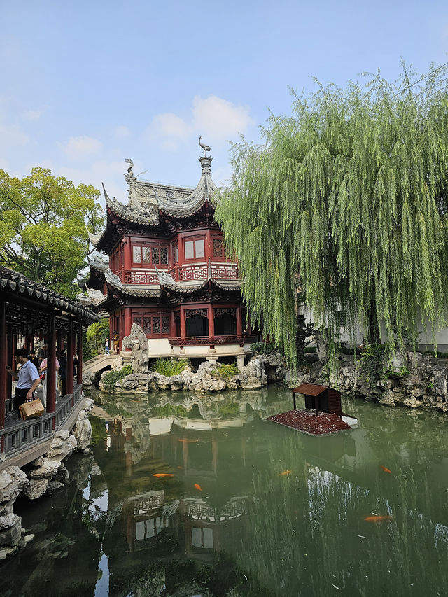 The Ultimate Yu Garden Day Experience: Shanghai's Historic Heart