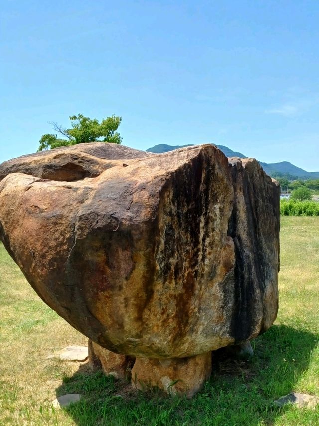 고분과 고인돌이 만든 선사시대 야외 전시