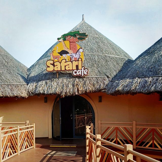 🦒 Safari Café – A Wild Little Escape in Novaworld, Phan Thiet