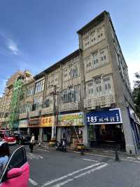 Seafood, Snacks & Street Vibes: Exploring Xiamen’s Eighth Market!