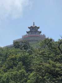 Tianmenshan is a must-visit in Zhangjiajie! ⛰️