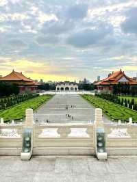 A Gentle Walk Through Chiang Kai-Shek Memorial Hall