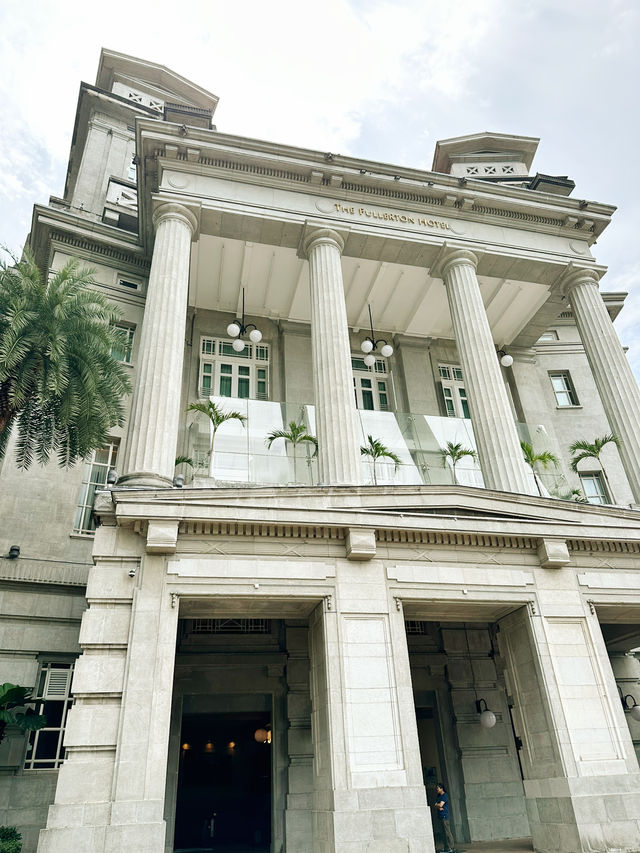 Grandeur Reimagined – Stepping Into Heritage at The Fullerton Hotel Lobby ✨