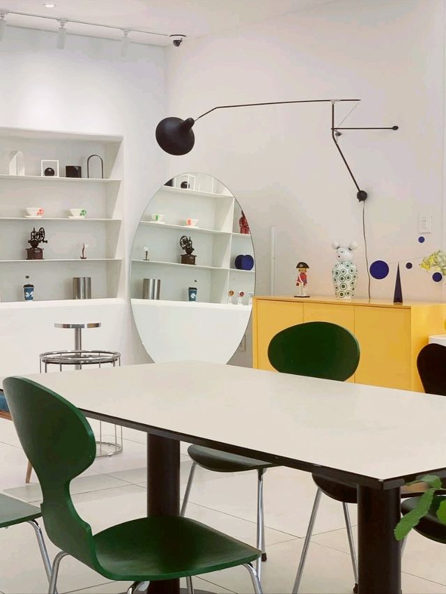 Studio-like Kuo's Cafe