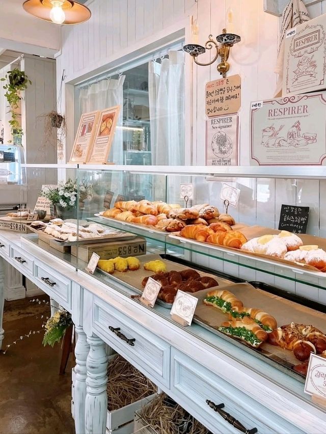 French dessert restaurant