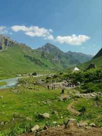 Snowland Secrets: Unlocking the Hot Springs Journey