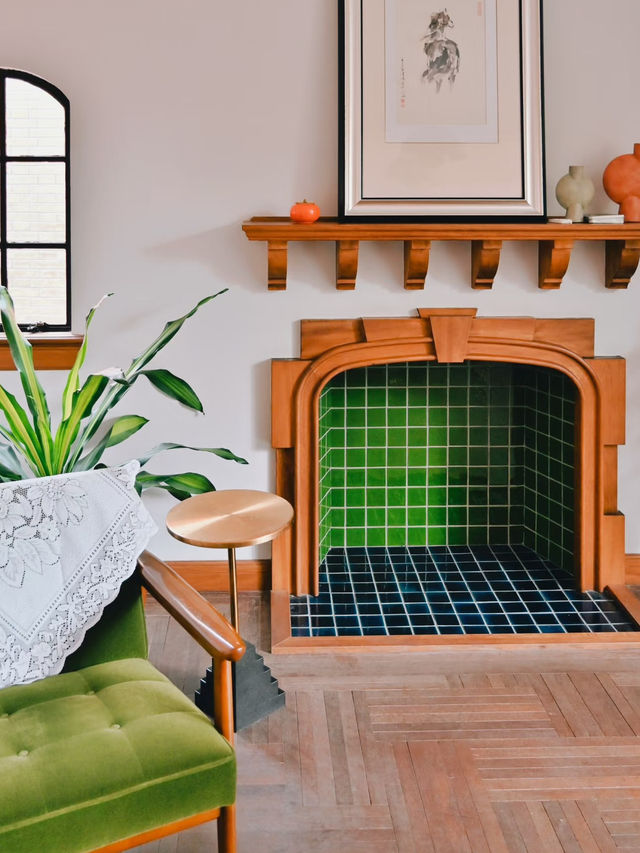 Charming Hidden Gem: 66 Wutong Courtyard by Architect Hudec