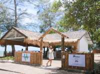 Holiday Specialty Coffee and Beach Bar 