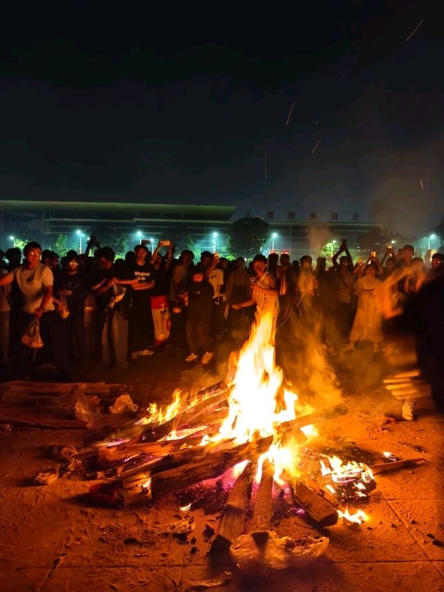  Torch Festival (火把节) in Dali