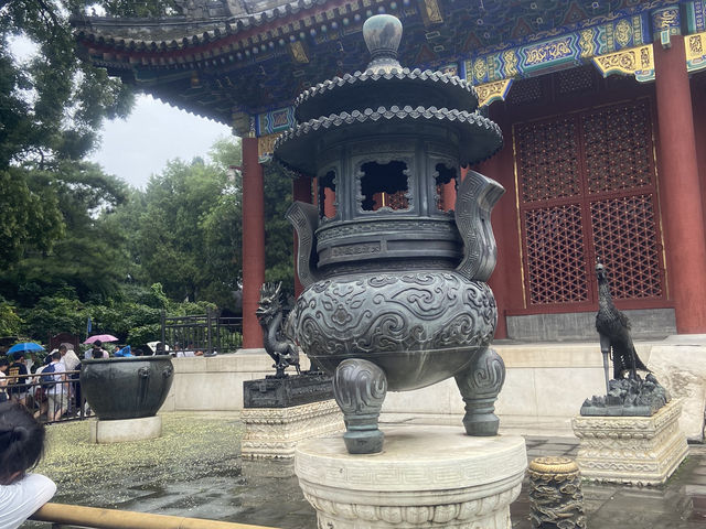 China: A Journey in Wonders & tradition 