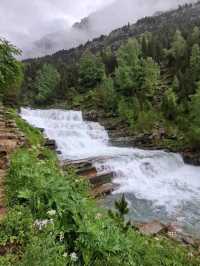 Waterfalls and Forest Feels on the Ruta a la Cola de Caballo