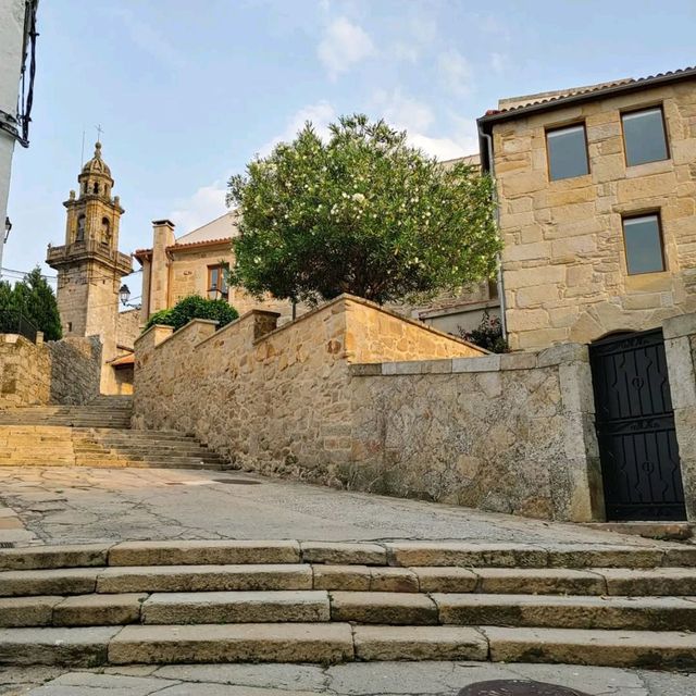 Seaside Strolling and Stone Streets in Muros