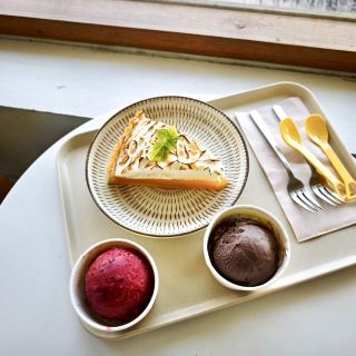 Enjoy a cool coffee break at Chonburi's "Dreamy Gelato Cafe" 🇹🇭
