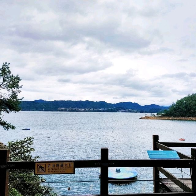 Hangzhou Thousand Island Lake Full Day Tour