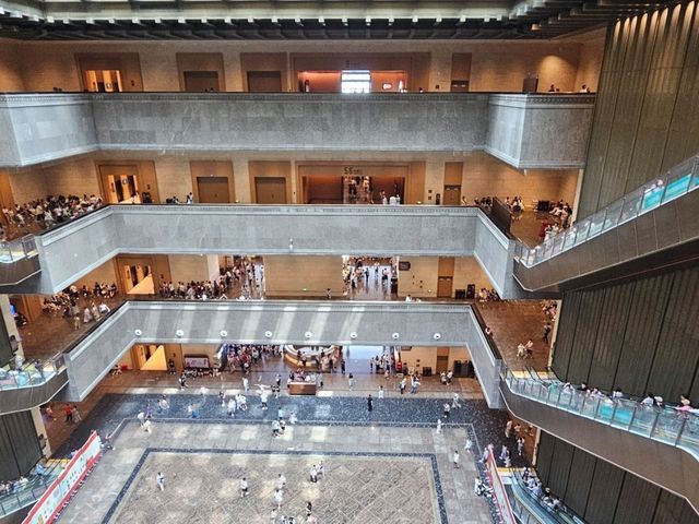 "A Fascinating Journey Through Jiangxi’s History 🏺📚"