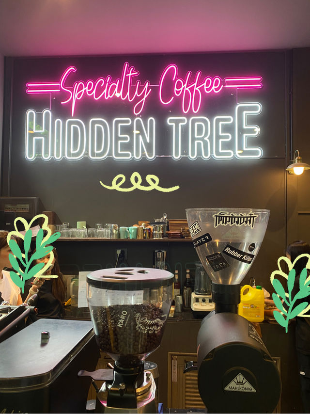 🌳 Hidden Tree – คาเฟ่ซ่อนตัวกลางธรรมชาติ