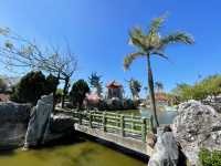 走進迷宮陣中~全台最大的主題寺廟公園!