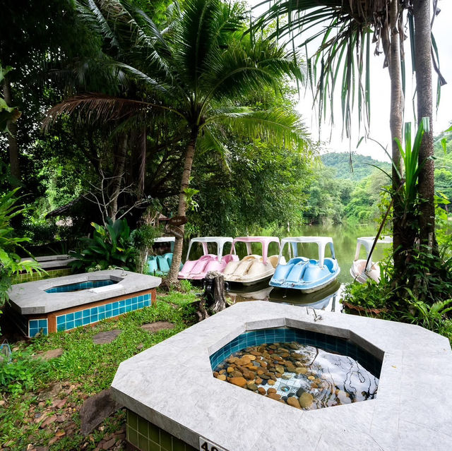 Home Phutoey River Kwai Resort กาญจนบุรี