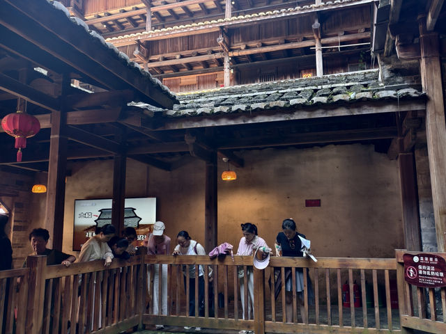走訪南靖獨特民居欣賞夯土為牆的建築結構
