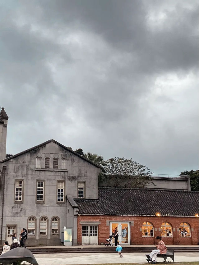 Huashan 1914 Creative Park:พื้นที่เสพงานศิลป์ไทเป