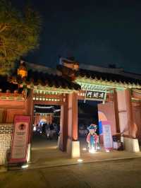 빛의 화려함이 가득했던 수원 화성행궁 밤나들이🧡
