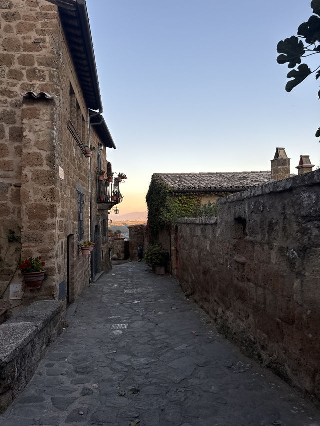 하늘 위에 떠 있는 듯한 성채, 라퓨타의 신비로운 세계