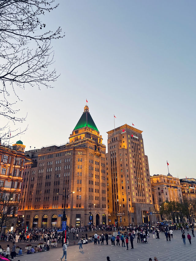 🌃上海外灘點燈魔法｜一秒被夜景閃到尖叫的瞬間！✨