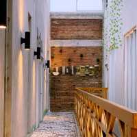 Budget Stay That Slaps: The Batik Bed and Coffee Bandung Review ✨