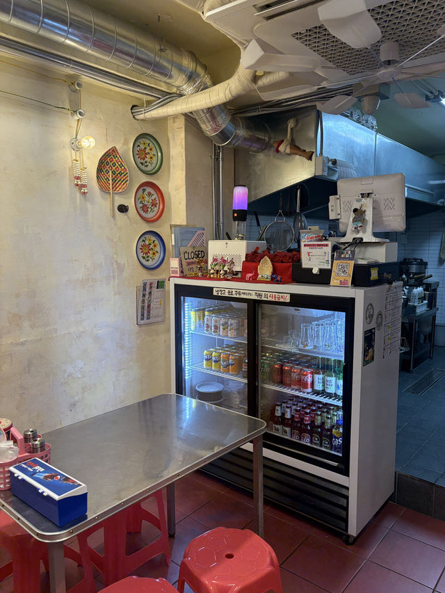 태둑 현지 식당 무드 10000% ‘드렁킨타이 사당점’🇹🇭 태둑 현지 식당 무드 10000% ‘드렁킨타이 사당점’🇹🇭