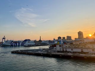 ジェノヴァ港湾エリアの散策。