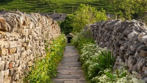 Grassington — เพชรเม็ดงามอันเงียบสงบในชนบทแห่ง Yorkshire ✨ — traveler post in Skipton