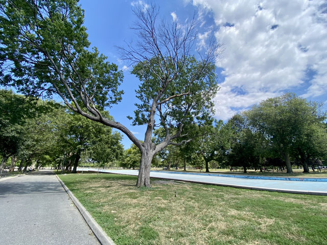 親目世界上最大的地球儀✨🌍紐約法拉盛草原可樂娜公園的靜謐之美✨ 