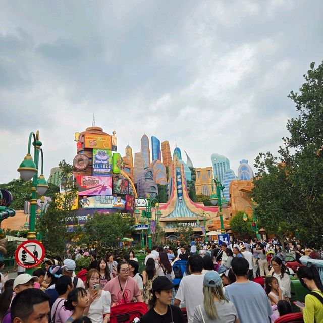 By far the Best Restaurant in Shanghai Disney!!