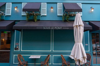 Turquoise Facades, Cozy Pie Rooms, and Chocolate Displays in Dallas
