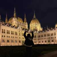 布達佩斯著名地標 — 匈牙利國會大廈🇭🇺參觀、夜景打卡攻略😙