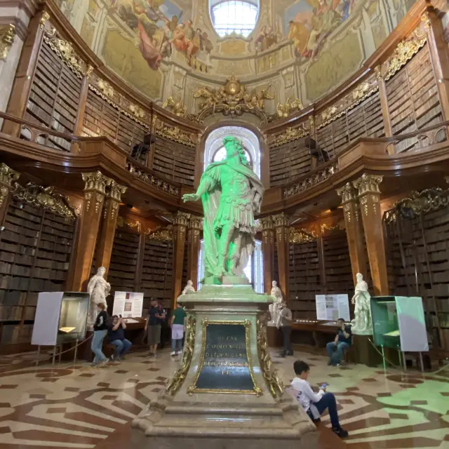 🇦🇹 The Most Beautiful Library in the World 📚