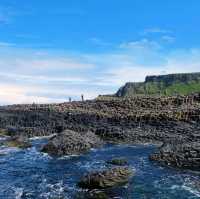 <巨人的戰鬥之路 - 巨人堤道 (Giant's Causeway)>