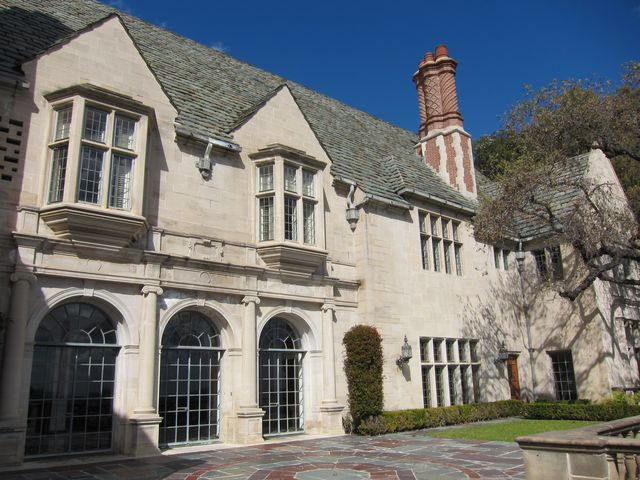 Finally your chance to see a real Beverly Hills mansion up close!