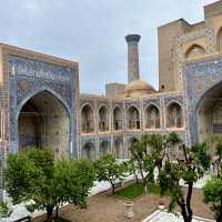 50 Shades of Blue in Samarkand