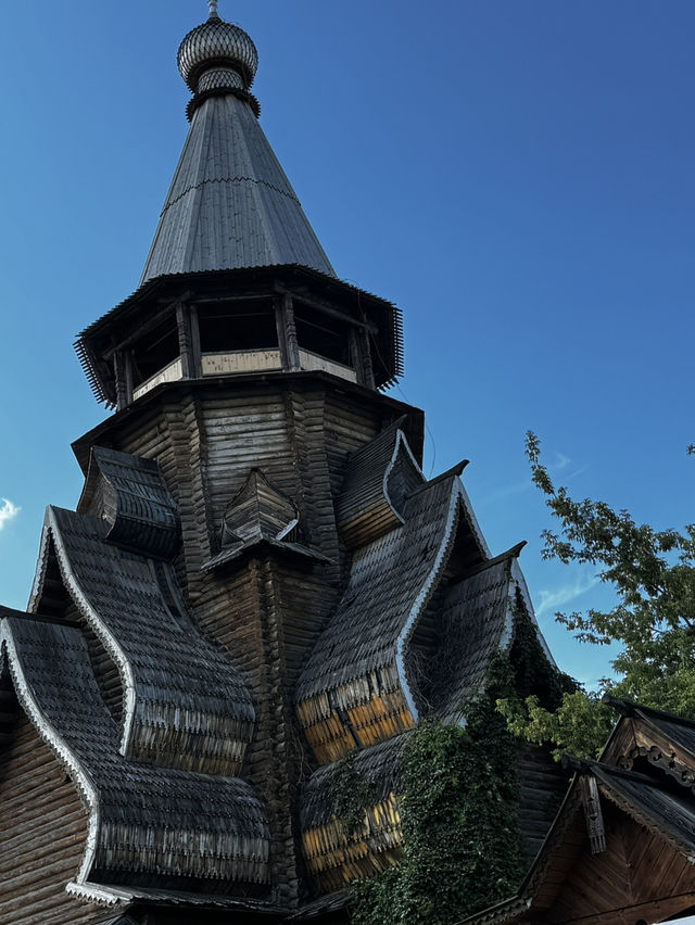  A Hidden Fairytale Gem in Moscow: 🏰 
