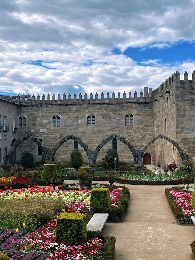 🌸 A Garden Framed by Ruins – Santa Barbara, Braga, Portugal