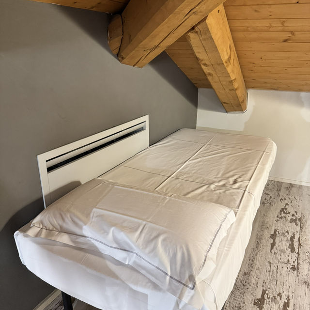 阿爾巴 Alba 的Vincafe住一晚