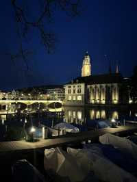 Sunset Serenade on the Limmat – Zürich’s Golden Hour Magic 🌊🌅 