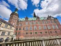 Mesmerising Fredrickborg castle-Rich Danish History