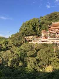 Grand scenery at Lingxiao Temple at Maokong Gondola